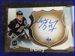 16-17 UD The Cup WAYNE GRETZKY Autographed Ticket Booklet 06/10 INSANE