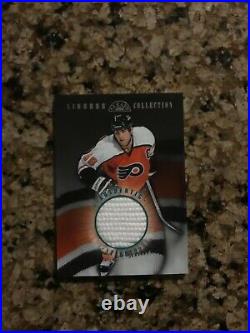1997-1998 Leaf 5 of Five Eric Lindros Collection 025/100 White Game Jersey Card