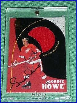 1998-99 BAP GORDIE HOWE All-Star Legend Jersey Patch AUTO 1st AUTO JERSEY Card