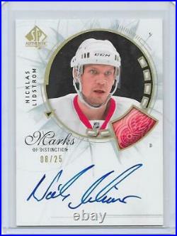2009-10 UD SP Authentic Nicklas Lidstrom Marks of Distinction auto /25 card