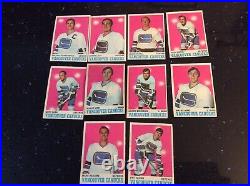 Lot of 123 TOPPS TCG 1969-1970 NHL NATIONAL HOCKEY LEAGUE TRADING CARDS