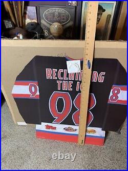 NIP STORE DISPLAY 1998 Topps Reclaiming The Ice Sports Cards Promo Hockey