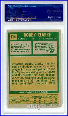 Topps 1971 Bobby Clarke #114 PSA 8 Philadelphia Flyers NHL Hockey